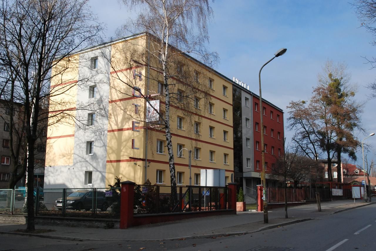 Отель Hotel Malinowski Economy Гливице-17