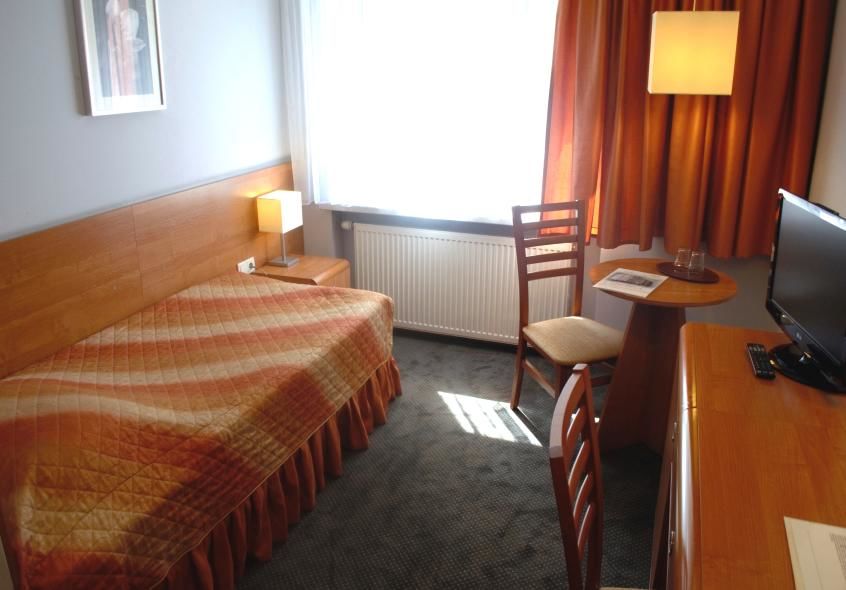 Отель Hotel Malinowski Economy Гливице-41